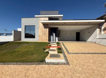 Casa · 210m² · 3 Quartos · 4 Vagas · Green Park - casa de 3 suites nova no Condomínio Green Park em Hortolandia