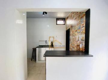 b9f64671aa0100a9e2b7c1dfbed278a85bac05ab · Casa com 1 dormitório + escritorio para alugar, 44 m² por R$ 1.100/mês