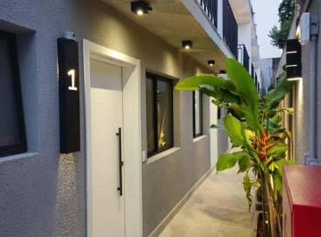 Casa · 95m² · 2 Quartos · 1 Vaga · Casa à venda com 2 suítes em condomínio fechado na Aclimação
