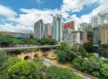 Apartamento · 350m² · 3 Quartos · 2 Vagas · Apartamento Maravilhoso e espaçoso na Bela Vista, excelente oportunidade