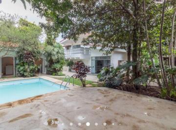 Casa de 4 quartos, São Paulo · Casa com 4 quartos e 456 m² à venda em Butantã