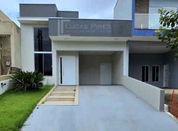Casa de 3 quartos Venda R$ 630.000 · Casa com móveis planejados e suíte no Condomínio Villaggio Ipanema 1