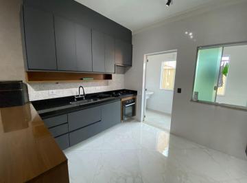 Casa de 3 quartos, São Paulo · Vendo Sobrado no Parque São Domingos.
3 Dormts 1 suíte - Quintal com churrasqueira e 3 vagas .