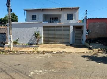 Fachada · Casa sobrado 5 quartos Solar Ville Casa de Rua com 4 Quarto(s) por R$ 590000.00 no setor Residencial