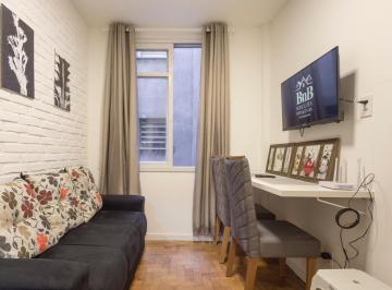 Apartamento · 24m² · 1 Quarto · JK transformdo em 1 dormitório