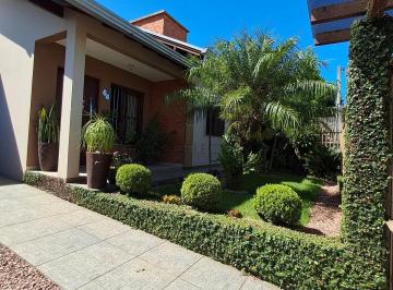 Casa · 109m² · 2 Quartos · 2 Vagas · Casa plana