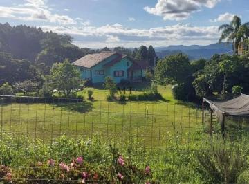 Rural · 180m² · 4 Quartos · 1 Vaga · Sítio bairro Quatro Cantos, Picada Café. RS