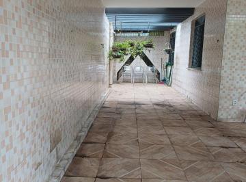 Casa · 296m² · 4 Quartos · 3 Vagas · Oportunidade no Bairro de Fátima! Casa com Excelente Localização e Grande Potencial comercial