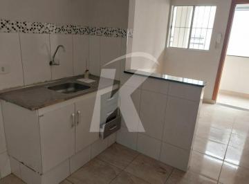 Apartamento · 40m² · 1 Quarto · Casa com 1 quarto, sala, cozinha e banheiro.
