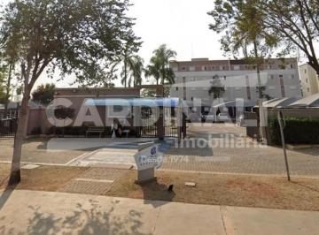 Apartamento · 45m² · 2 Quartos · 1 Vaga · apartamento de dois dormitórios com 1 vaga de garagem coberta.
