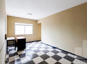 Comercial · 76m² · conjunto comercial