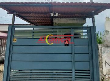 Casa · 210m² · 5 Quartos · 2 Vagas · Sobrado 3 Casas - 210m² - Oportunidade para investidores - Bairro Macedo