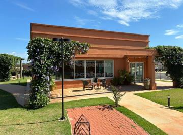 Casa · 104m² · 2 Quartos · 2 Vagas · Condomínio Raízes Imperial III