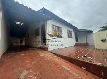 Casa · 89m² · 3 Quartos · 4 Vagas · VENDO Casa em Terreno Inteiro em Excelente Localização