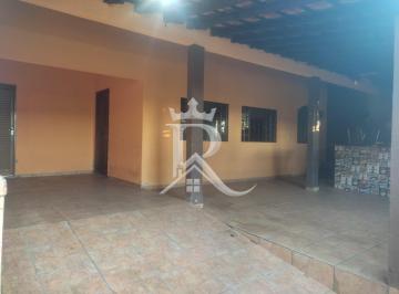 Casa · 100m² · 3 Quartos · 2 Vagas · VENDO Casa em Terreno Inteiro na Região Leste