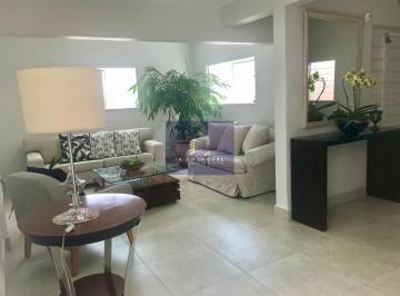 Casa · 250m² · 8 Quartos · 5 Vagas · SOBRADO COMERCIAL NO CAMPO BELO ,8 salas 250 M², 5 Vagas!