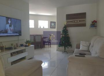 Casa · 145m² · 2 Quartos · 3 Vagas · Casa com 2 quartos, 3 vagas, toda modernizada na Cidade Ademat