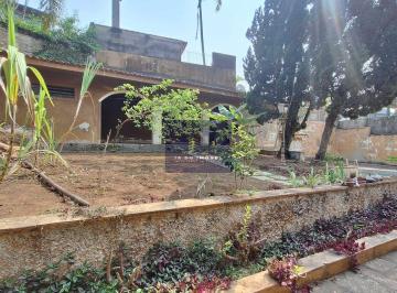 Casa · 420m² · 5 Quartos · 4 Vagas · Casa para a venda no Jardim Marajoara com um belo terreno!!!