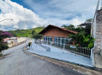 Casa · 170m² · 2 Quartos · 1 Vaga · Casa