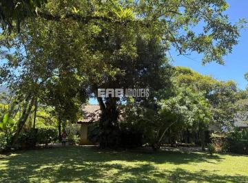 Casa · 1060m² · 3 Quartos · 2 Vagas · Casa em dois lotes na praia de Itamambuca
