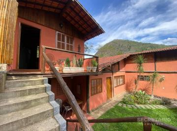 d4acbae38f954816fba60721f9ea67f21e5d43df · Casa à venda, 330 m² por R$ 1.400.000,00 - Itaipava - Petrópolis/RJ