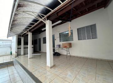 Casa · 280m² · 4 Quartos · 3 Vagas · Casa com 4 quartos à venda bairro Santa Mônica - Uberlândia/MG