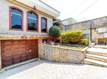 9ddce62516f11a9d00de46d6027a8b75.jpg · Sobrado de 270m² com 3 quartos
