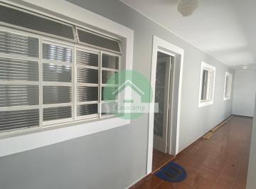 0 · Vende-se Casa Com 3 Dormitórios na Cidade de Valinhos-SP.