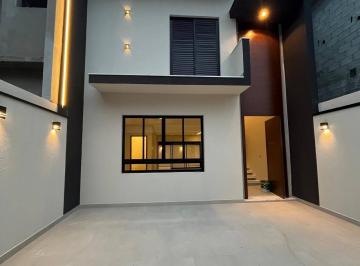 Casa · 150m² · 3 Quartos · 2 Vagas · Casa a venda VL Conde Barueri 150m2 3dormitórios 2Banheiros 1suíte 2vagas