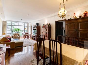Apartamento · 135m² · 3 Quartos · 1 Vaga · Apartamento com 135 m² | 3 dormitórios | 1 suíte | 1 vaga