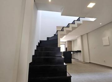 Casa · 150m² · 3 Quartos · 1 Vaga · Sobrado Lindo e Maravilhoso em Mirandópolis