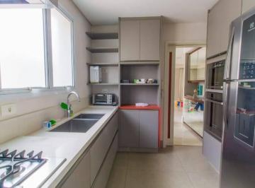 Apartamento · 125m² · 3 Vagas · Apartamento a venda em Moema, 125m2 , 3 suítes, 3 vagas