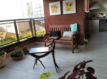 Apartamento · 208m² · 4 Quartos · 4 Vagas · Apartamento 208m2.Dois quarteirão do metro Sta Cruz .
