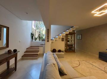 Casa · 170m² · 3 Quartos · 2 Vagas · Casa com 3 dormitórios à venda no Jardim Aeroporto