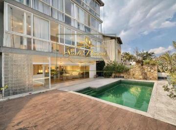 Casa de 5 quartos, Cotia · Casa de Alto Padrão à Venda na Granja Viana com 5 Suítes, Piscina, Gourmet e Elevador Panorâmico