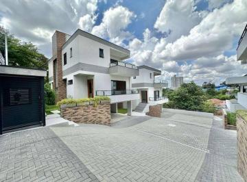 Casa de 3 quartos, Carapicuíba · Casa nova à venda com 3 suítes e 3 vagas em condomínio exclusivo na Granja Viana
