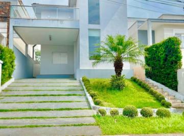 Casa · 300m² · 4 Quartos · 2 Vagas · LINDA CASA COM 300M2, 04 SUÍTES E QUINTAL GRANDE - VILLAGE LOS ANGELES