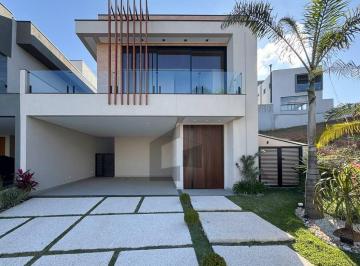 Casa · 246m² · 3 Quartos · 4 Vagas · Casa com 3 quartos, Fazenda Rodeio - Mogi das Cruzes