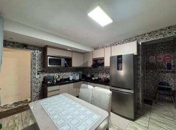 Casa · 206m² · 3 Quartos · 4 Vagas · Sobrado à venda no Centro de Poá | 3 suítes | 4 Vagas | Móveis Planejados