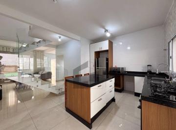 Casa · 98m² · 3 Quartos · 2 Vagas · Sobrado à venda na Vila Amorim - Suzano | 3 Dormitórios (1 Suíte) | Piscina | Quintal