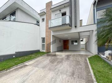 Casa · 159m² · 3 Quartos · 2 Vagas · Casa à venda no Condomínio Parque das Figueiras, Mogi das Cruzes, com 3 suítes e quintal