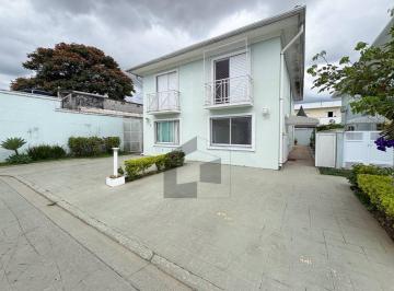 Casa · 104m² · 3 Quartos · 2 Vagas · Sobrado à Venda no Condomínio Dolce Villa | 3 dormitórios | Cozinha Planejada | Quintal