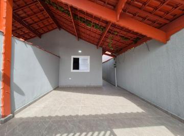 Casa de 3 quartos, Mongaguá · Belissima casa á venda em Mongaguá-SP com piscina!!
