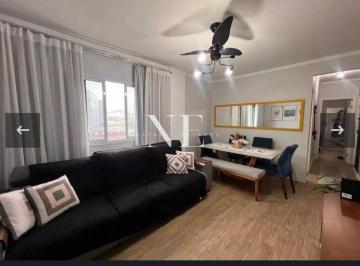 Apartamento de 2 quartos, São Vicente · 2 Dorm em prédio de 3 andares com elevador