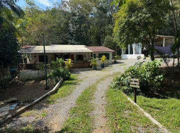 Rural de 2 quartos, Peruíbe · Chácara com 2 quartos e lago em Pedro de Toledo.