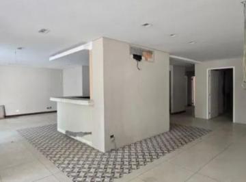 Comercial · 310m² · 4 Quartos · 1 Vaga · Loja na Rua Leopoldo Couto Magalhães Júnior, N. 550 • 310 m²