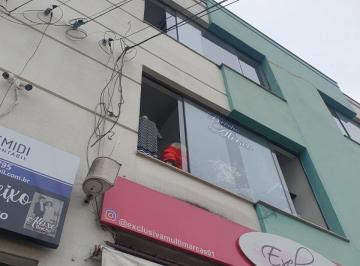 Comercial · 90m² · Sala comercial na Rua Francisco Fett, N. 566 • 90 m²