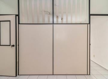 Comercial · 31m² · 2 Quartos · Sala comercial na Rua Afonso Celso, N. 524 - Sala 01 • 31 m²