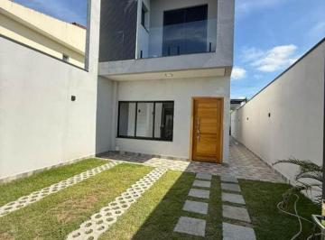 Casa de 3 quartos, Santana de Parnaíba · Linda casa com 3 dormitórios sendo 1 suite em Santana de Parnaíba