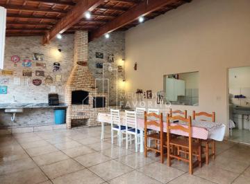 Casa · 336m² · 3 Quartos · 4 Vagas · Casa a venda com 2 quartos, 2 banheiros 336m , no Bairro Caxambu Jundiaí
